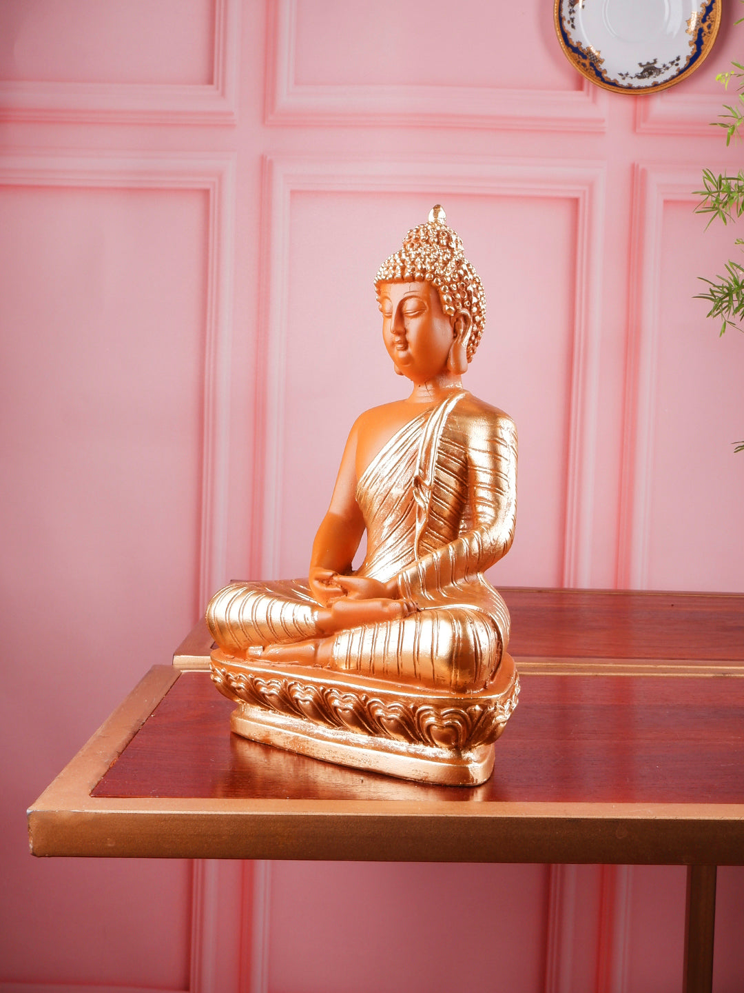 Premium Gold meditating buddha