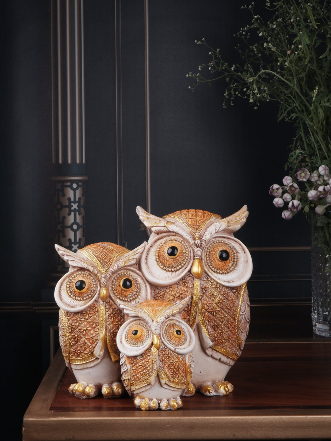 The white ink decor premium fengshu owl figurine