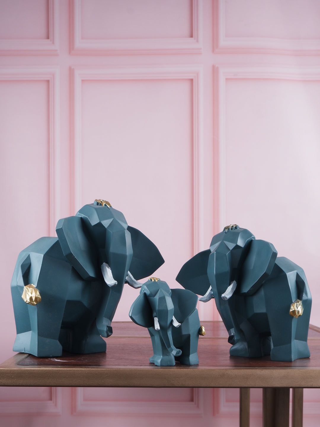 Premium elephant Figurine set of three