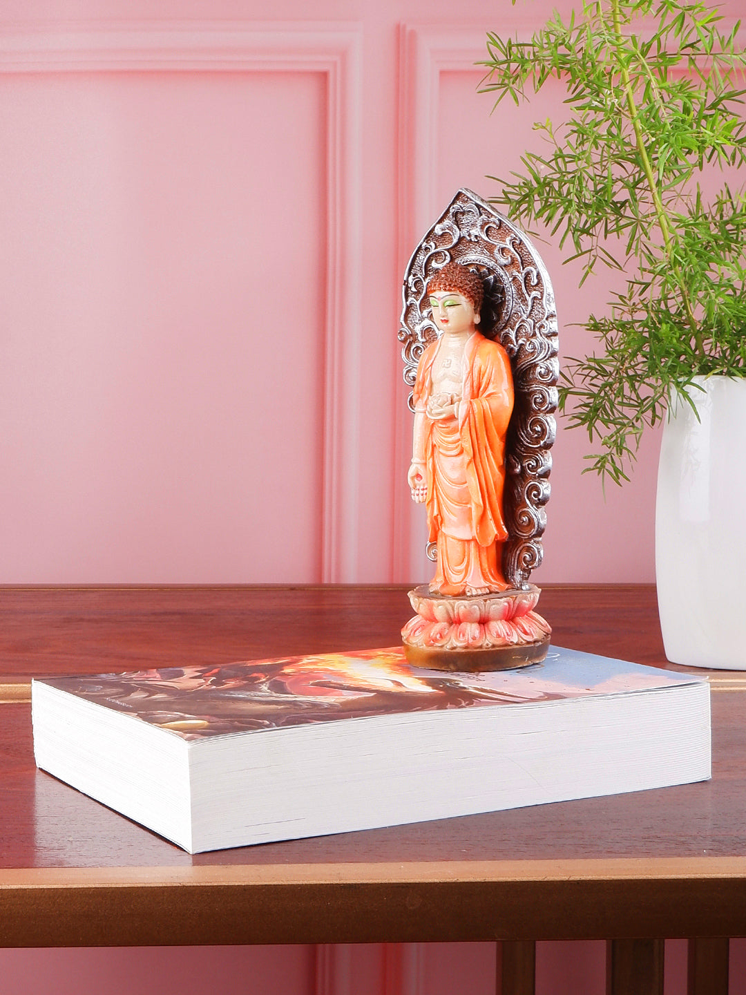 Premium serene buddha statue